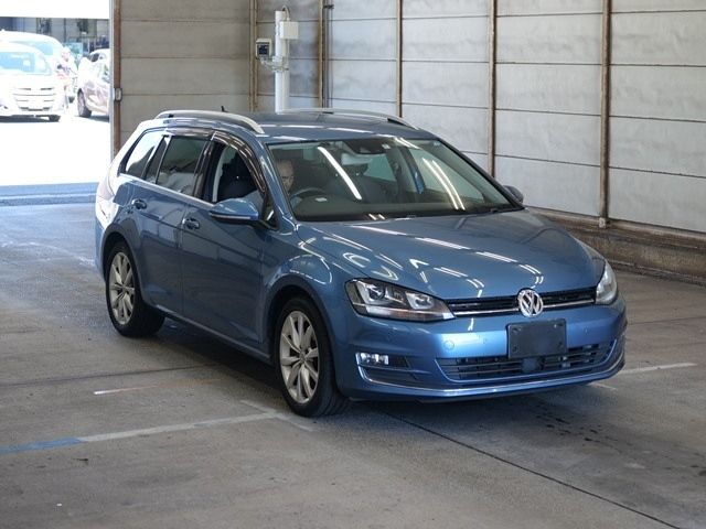 5043 VOLKSWAGEN GOLF VARIANT AUCHP 2014 г. (ARAI Bayside)